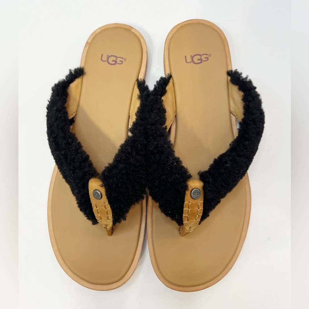 UGG Alicia Black Shearling Leather Flip Flop Size 7.5